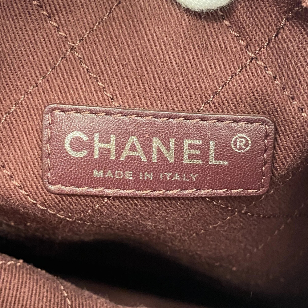 CHANEL Black Canvas Tote Bag - Picture 5 of 11